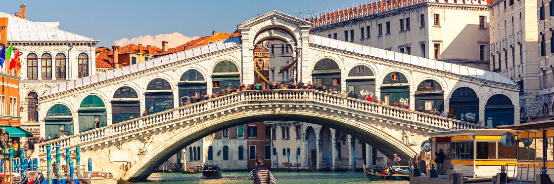 Iglesia - Seguro que has visto Venecia inundada ¿Pero la conoces sin agua? Puente-rialto